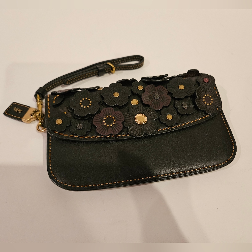 Coach Tea Rose Wristlet / Clutch.